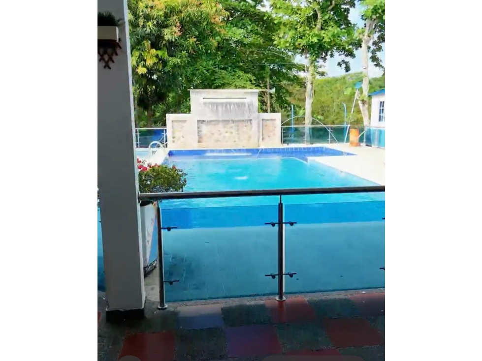 HERMOSA CASA CAMPESTRE EN VENTA Y ARRIENDO, CERCA A MONTERIA - CORDOBA - 2