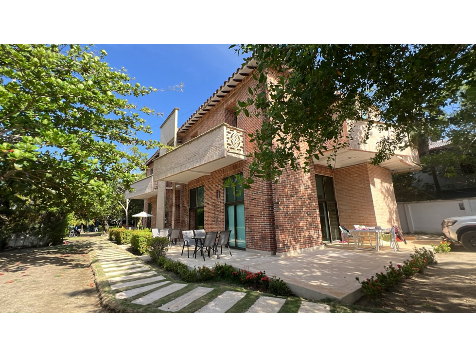 CABAÑA EN VENTA! TOLU - SUCRE