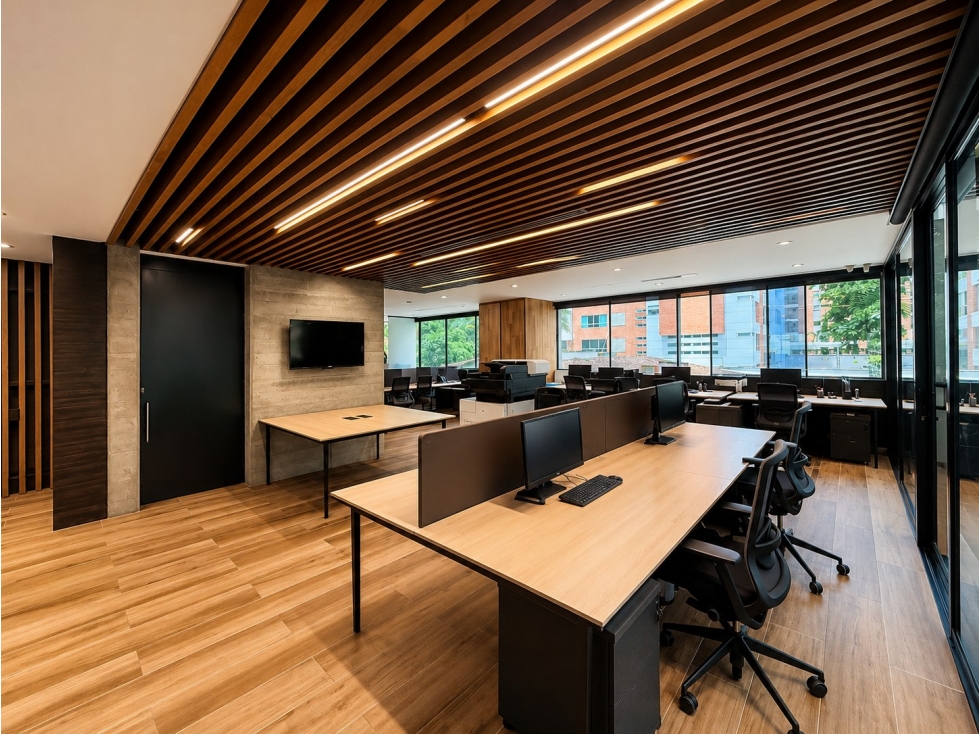 VENTA DE OFICINA EN EL POBLADO, SECTOR SANTA MARIA DE LOS ANGELES — foto 3