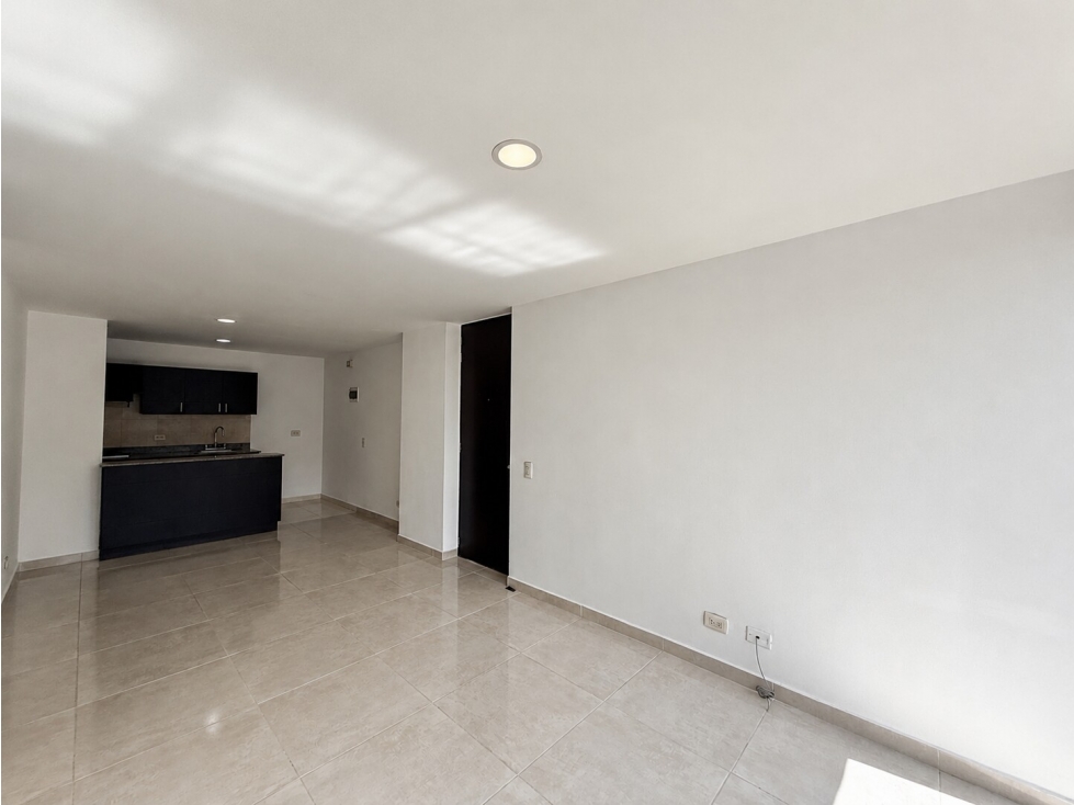 Apartamento en arriendo en Ciudad del Río, Medellín | 73 m² — foto 3