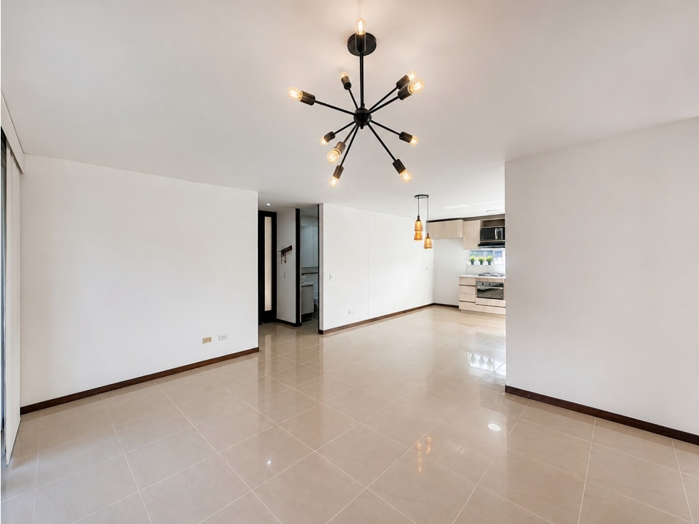Apartamento en arriendo en Los Balsos, El Poblado | 116 m² — foto 3