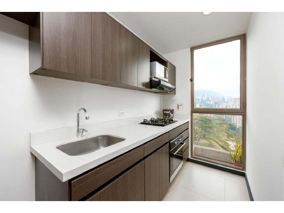ARRIENDO APARTAMENTO AMOBLADO POBLADO, SECTOR YERBABUENA — foto 5