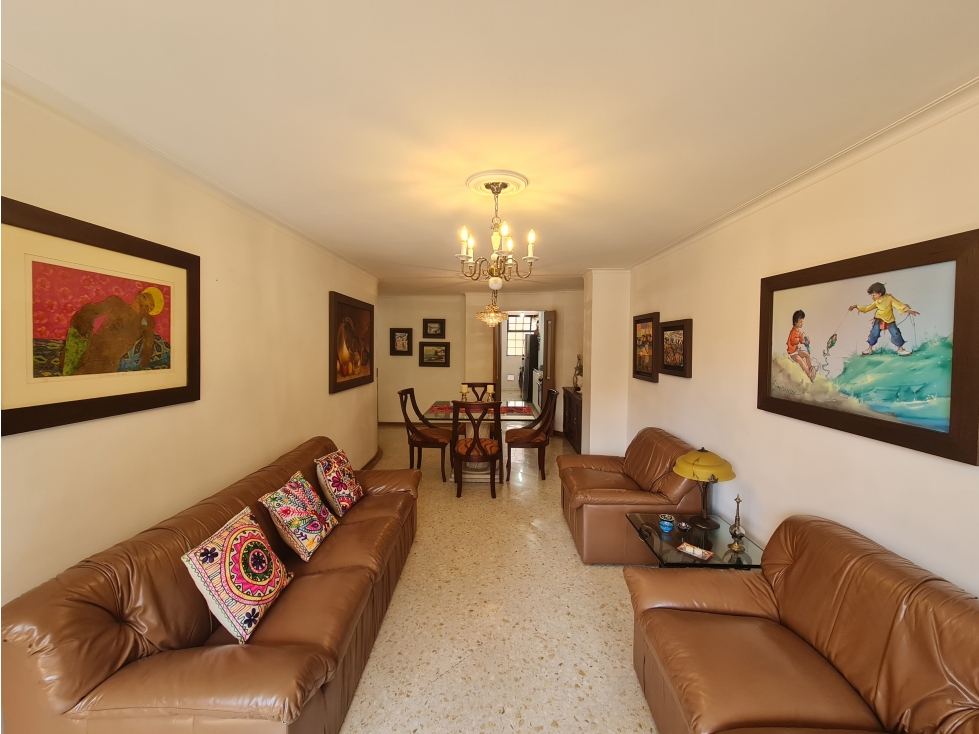 VENTA APARTAMENTO EN MEDELLINA, SECTOR LAURELES (SANTA TERESITA) — foto 3