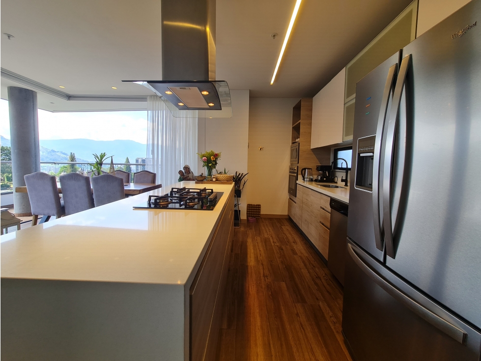 ARRIENDO (SIN AMOBLAR) APARTAMENTO EN ENVIGADO, LOMA DEL ESCOBERO — foto 5