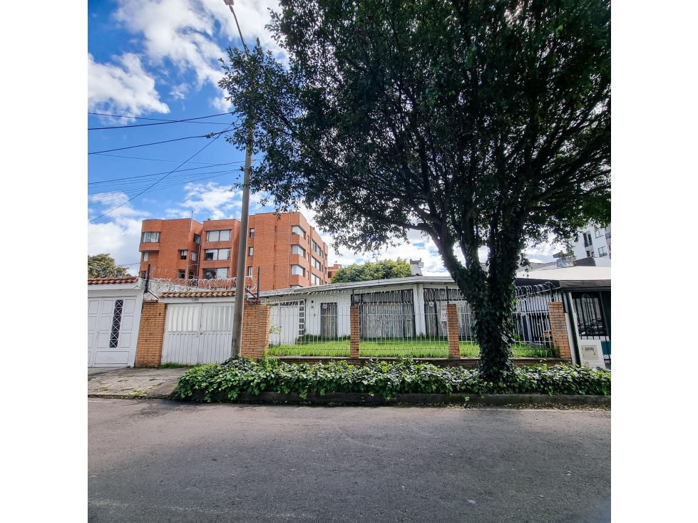 Venta Casa Lote En Cedritos Bogota