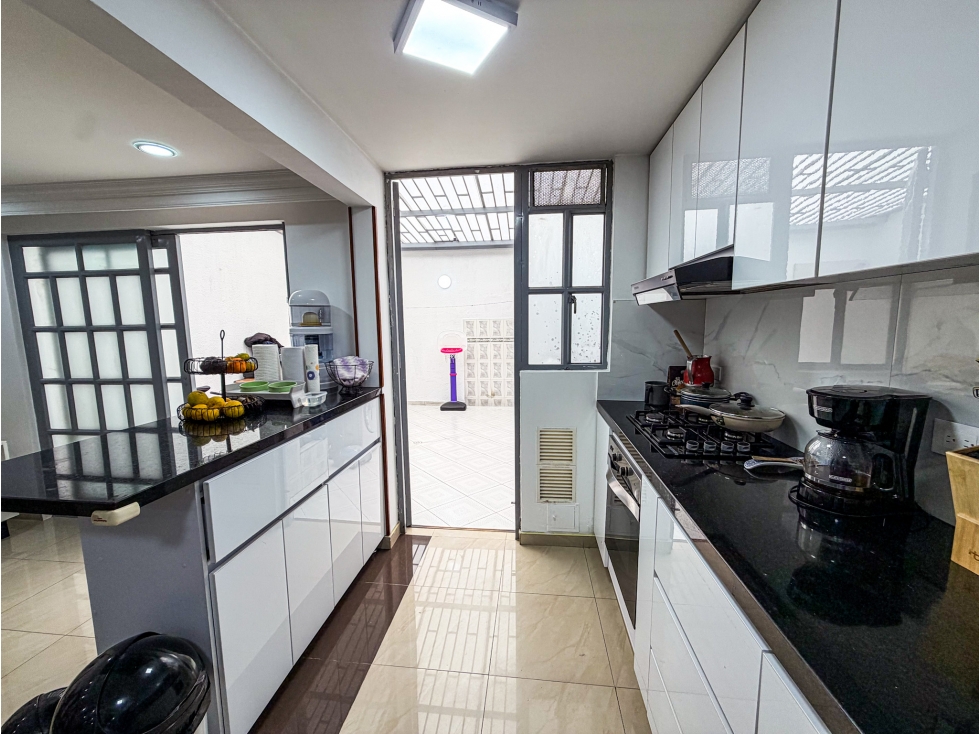 Venta Casa en Normandia Occidental Bogota — foto 4