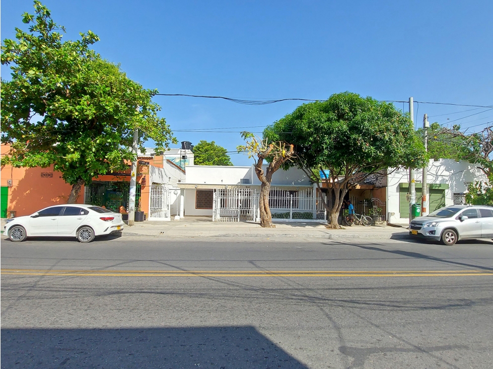 Casa Comercial en Venta en Manzanares - Ubicación Estratégica — foto 2