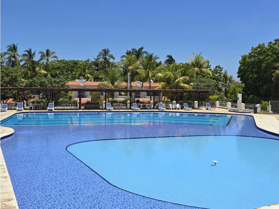 Apartamento en Arriendo 100 MTS 3 Alcobas Balcones Costa Azul — foto 2