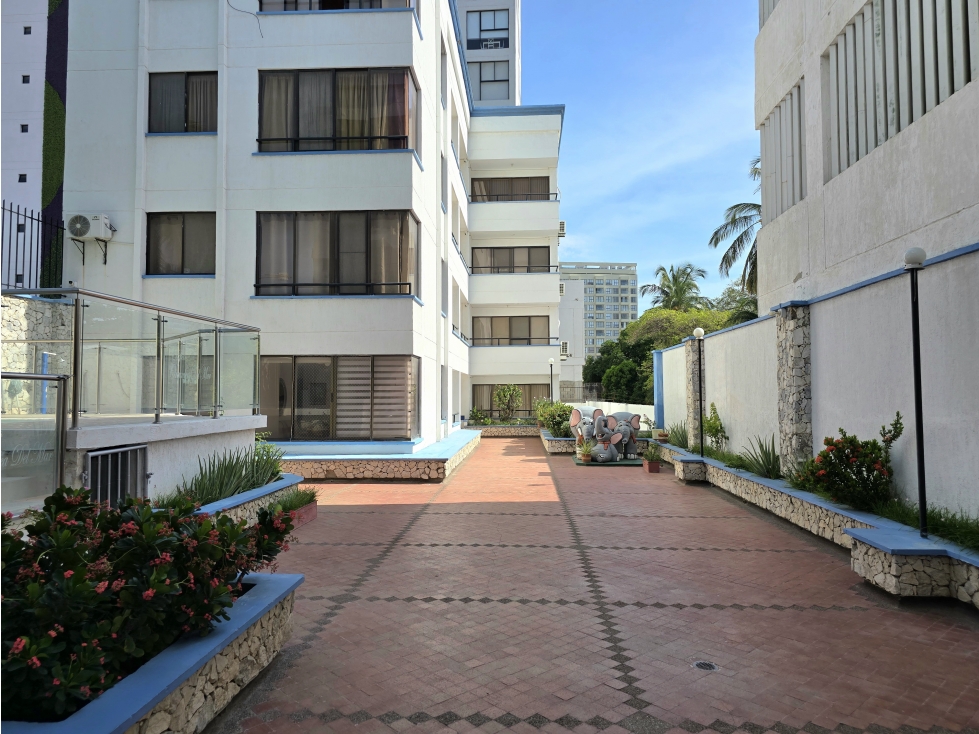 Apartamento en Arriendo Amoblado 3 Alcobas 90 mts - Rodadero