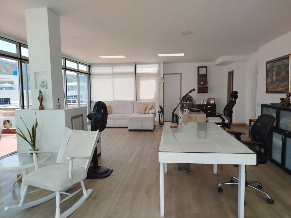 Amplio Apartamento en Venta 232 mts 4 Alcobas - Pozos Colorados — foto 4