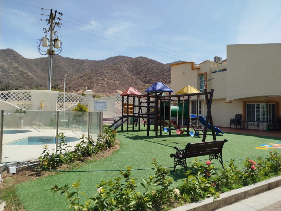 Casa en Arriendo 3 Alcobas 137 mts Brisas del Lago — foto 2