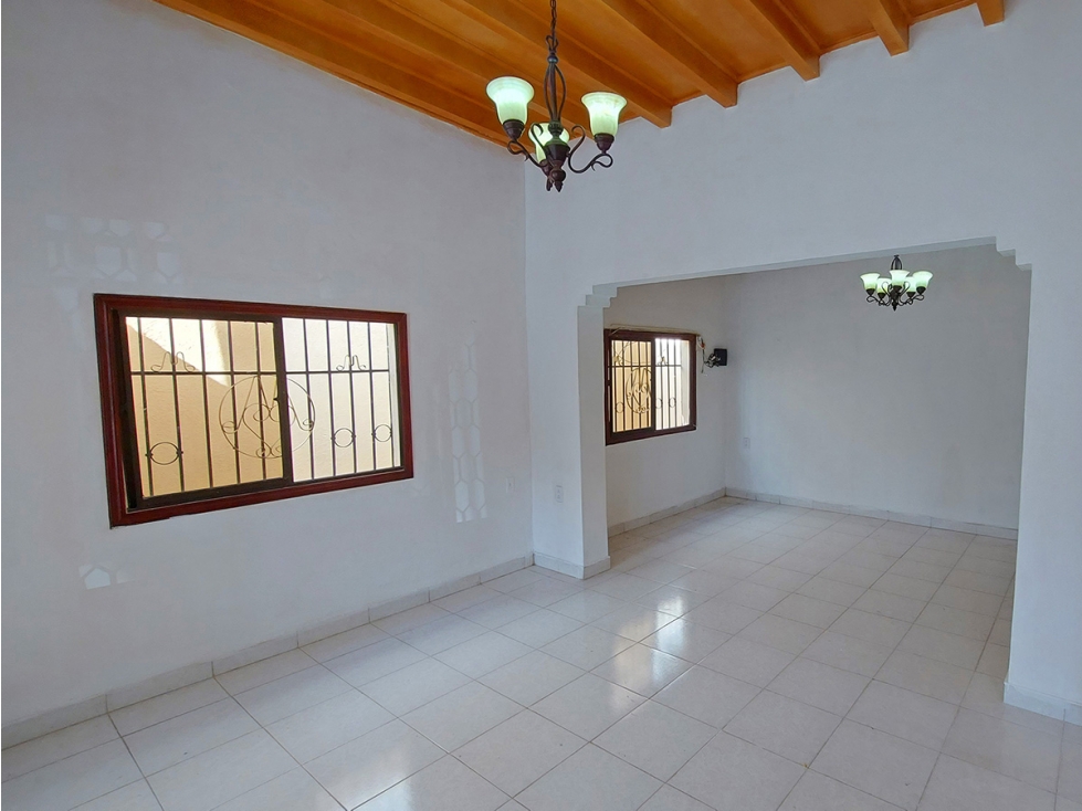 Casa Comercial en Venta en Manzanares - Ubicación Estratégica — foto 5
