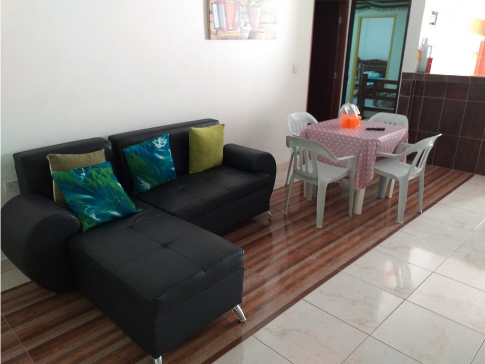 Venta de apartamento y local comercial sector del aeropuerto
