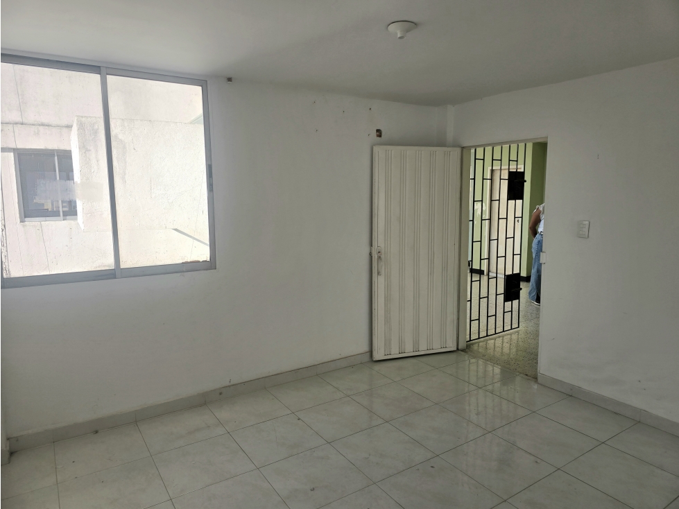 Arriendo oficina amplia- Ceballos - 6