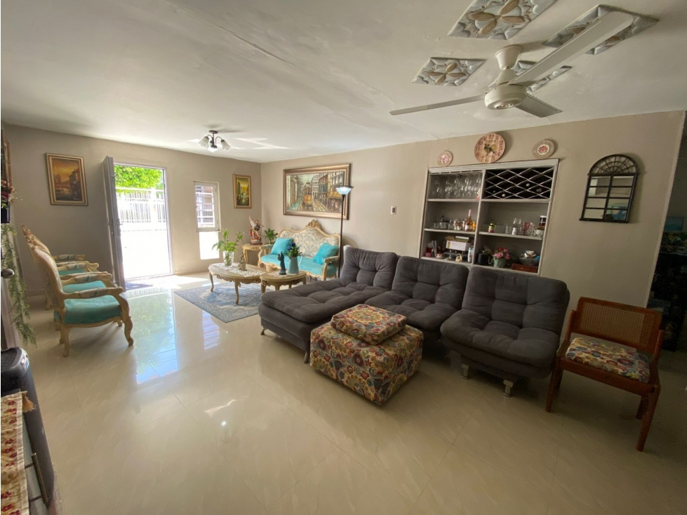 CASA EN VENTA Y ARRIENDO -BARRIO CRESPO CARTAGENA DE INDIAS.