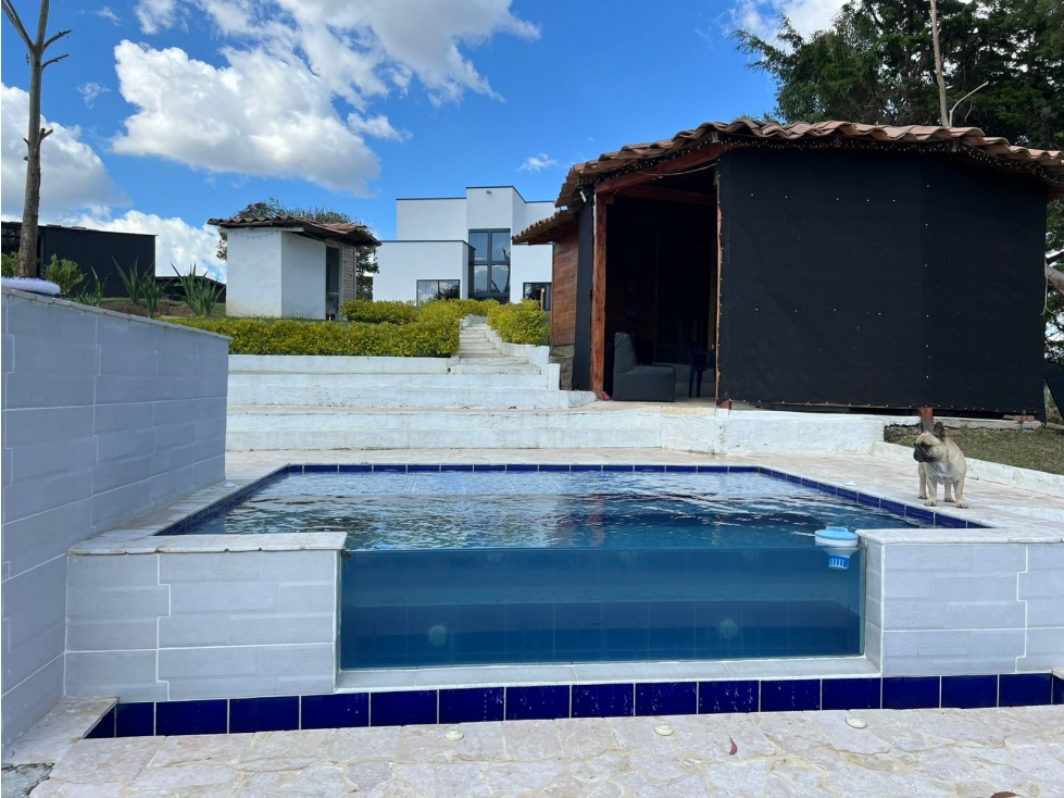 rento finca amoblada en san vicente ferrer