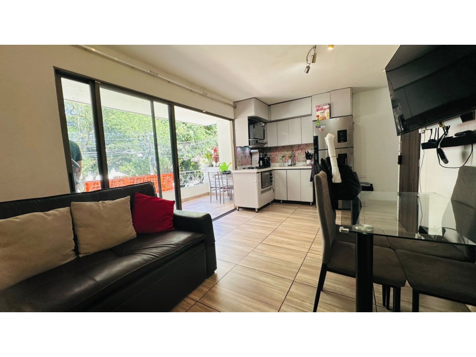 Venta de Casa Bifamiliar en Calasanz