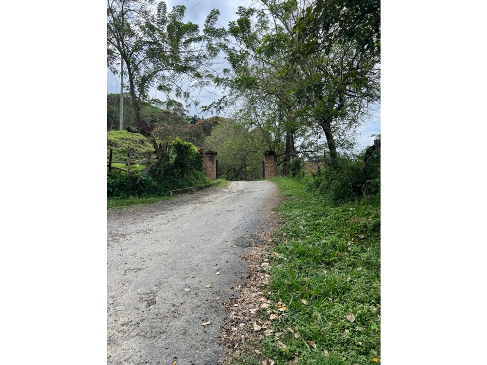 venta de lote en Girardota — foto 4