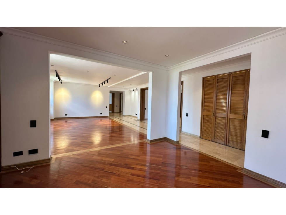 Arriendo apartamento en el Poblado, los Blasos — foto 4