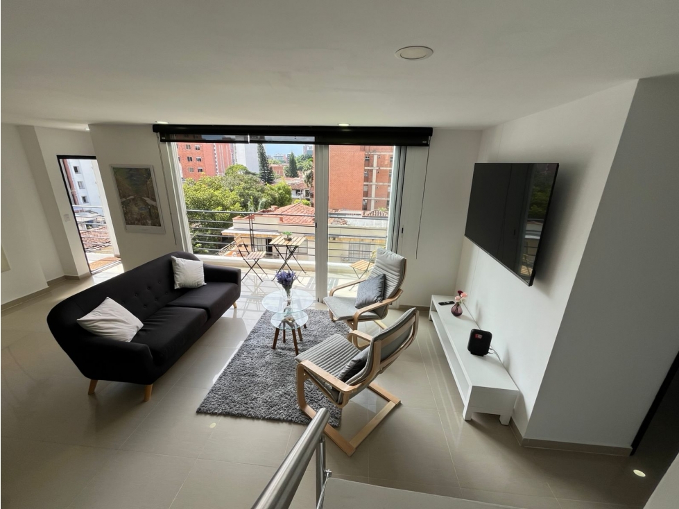 rento apartamento duplex amoblado en el velodromo