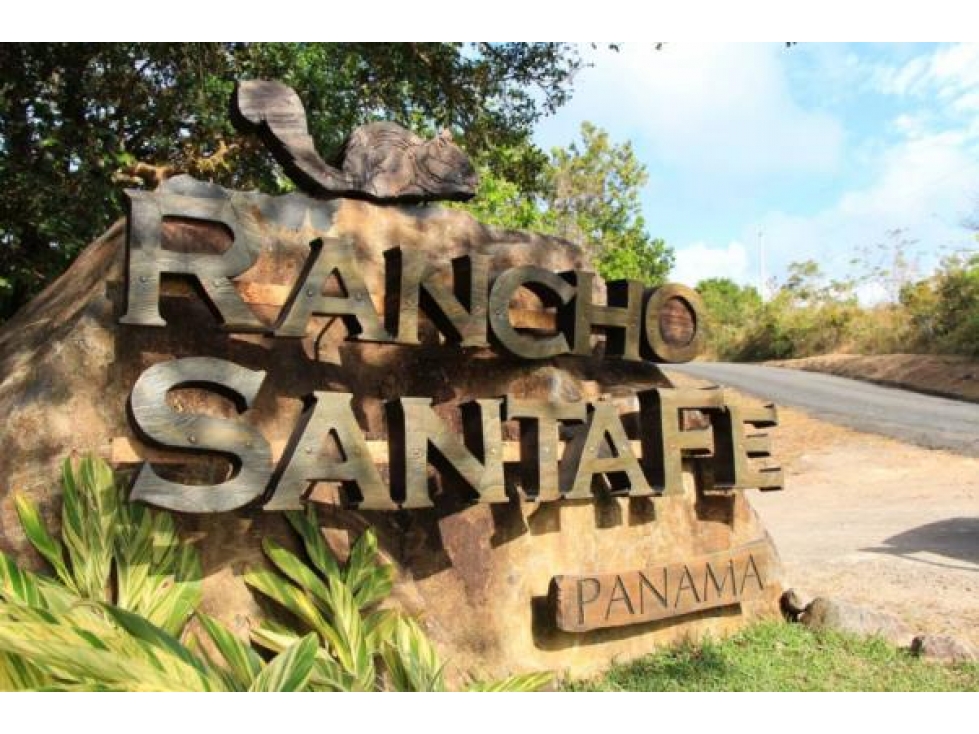 Venta de Finca en Rancho Santa Fe con garita de seguridad