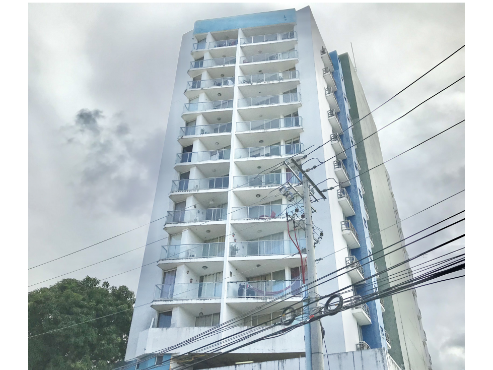 Venta de Apartamento Royal Tower en Carrasquilla