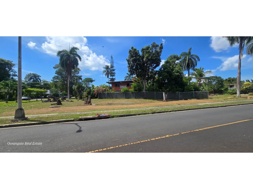 Venta de terreno en Balboa