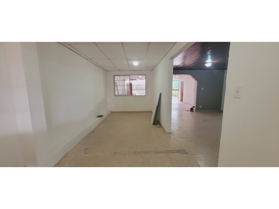 Alquilo de casa en El Rocío las cumbres 4 habitaciones — foto 2