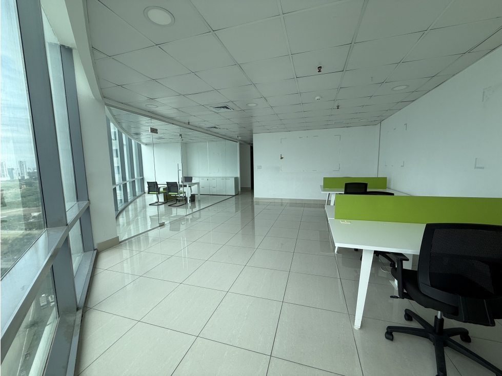 Alquiler oficina amoblada en Financial Park en Costa del Este — foto 5