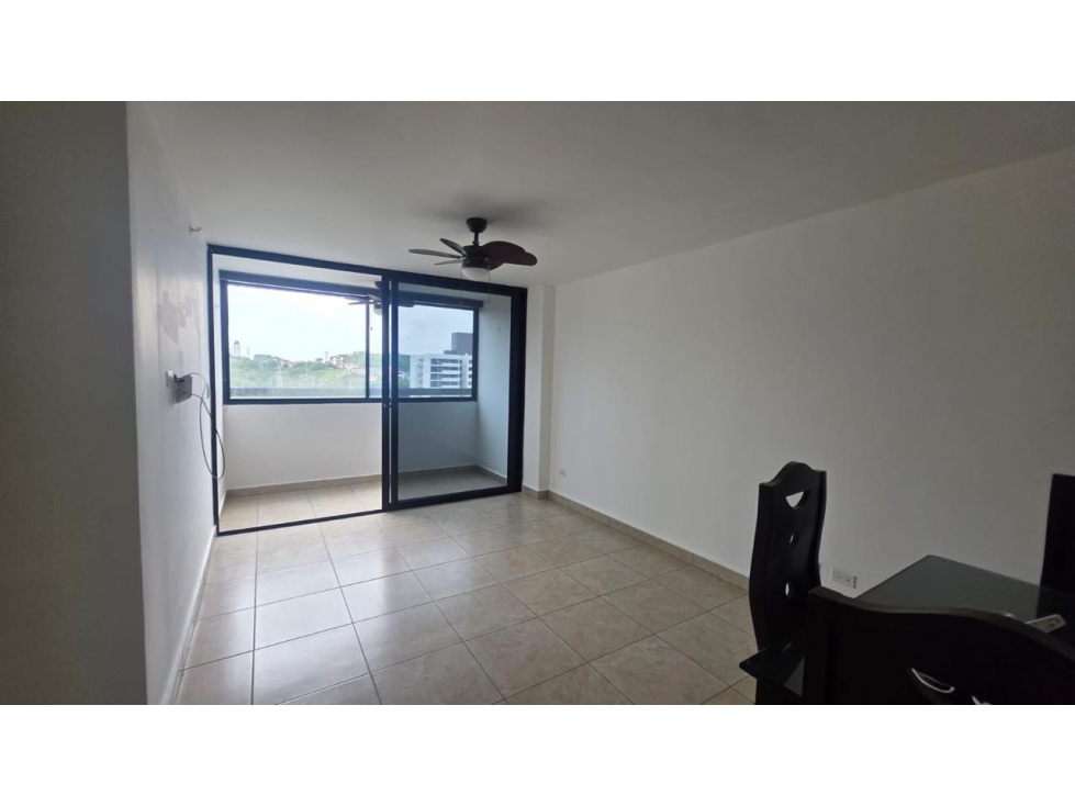 Alquiler de apartamento LB en Condado Country Club 2 habitaciones — foto 2