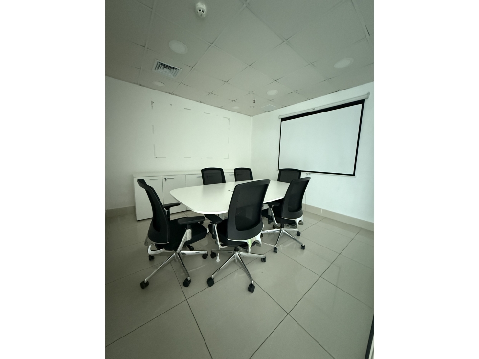 Alquiler oficina amoblada en Financial Park en Costa del Este — foto 4
