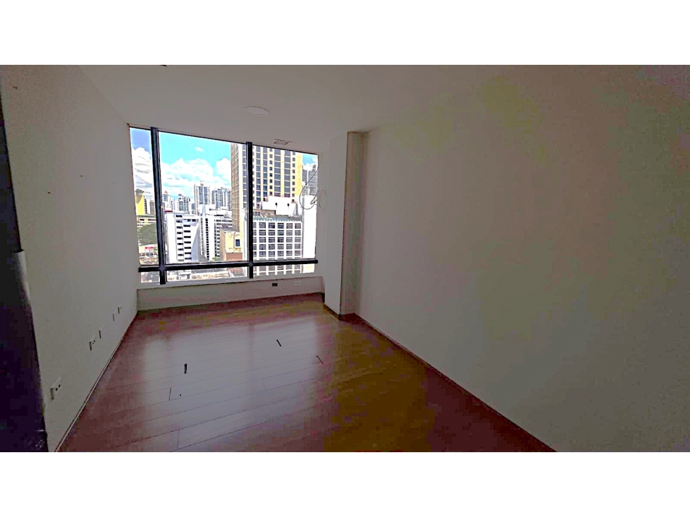 Alquiler de oficina en Ph Vallarino en Obario y calle 50 — foto 4