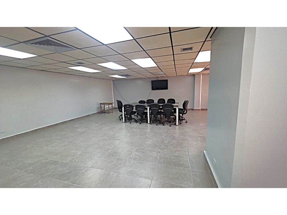 Alquiler de oficina en Obario y calle 50 — foto 2