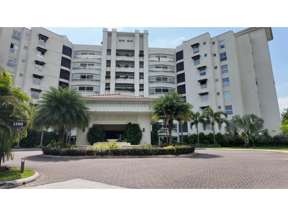 Venta de apartamento en The Reserve Santa Maria
