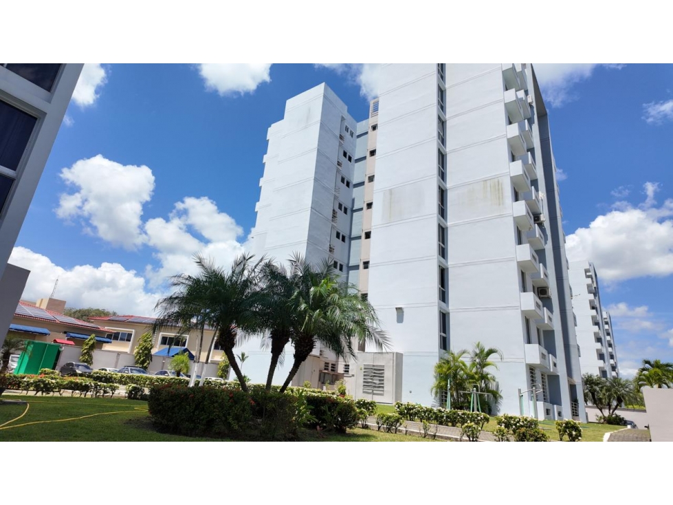 Vendo apartamento en Mc Gregor Heights 3 habitaciones