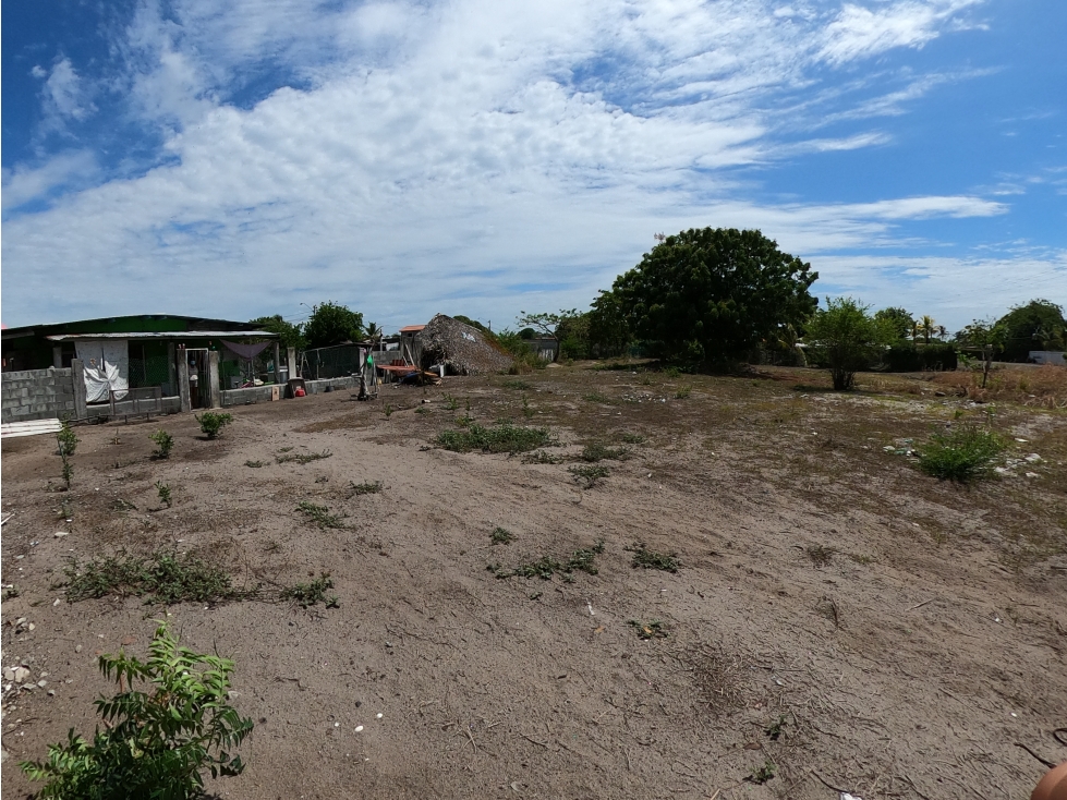 vendo Terreno de Playa en Punta Chame Sobre avenida principal Remate — foto 3