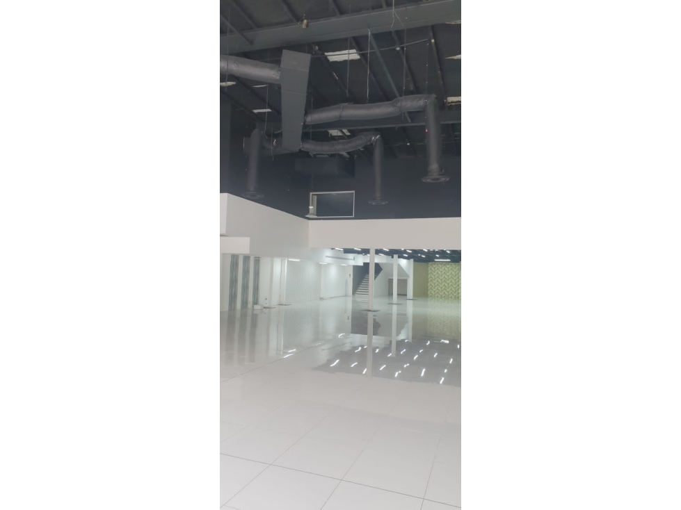 Alquiler Locales comerciales en Vía Brasil desde 122 mts solo cte dcto — foto 4