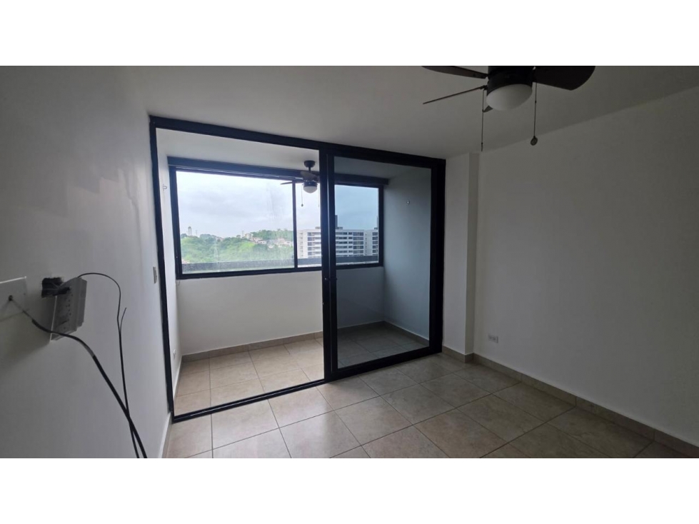 Alquiler de apartamento LB en Condado Country Club 2 habitaciones — foto 3