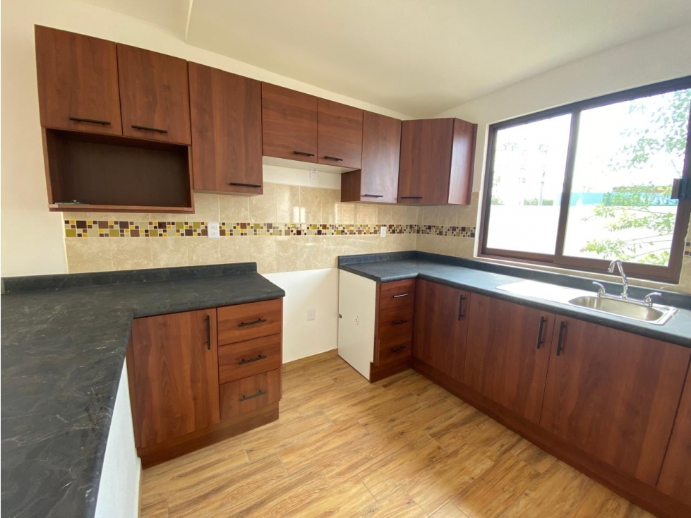 CASA EN VENTA EN SAN JUAN DEL RIO, QUERETARO — foto 3