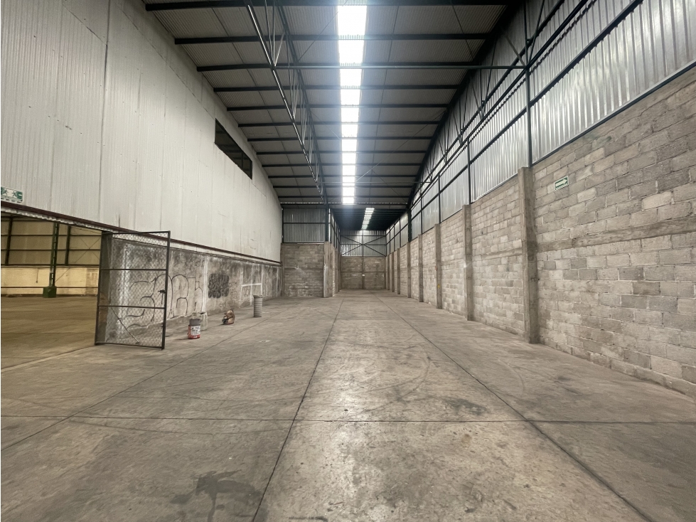 RENTA DE BODEGA COMERCIAL EN SAN JUAN DEL RIO QUERETARO - 3