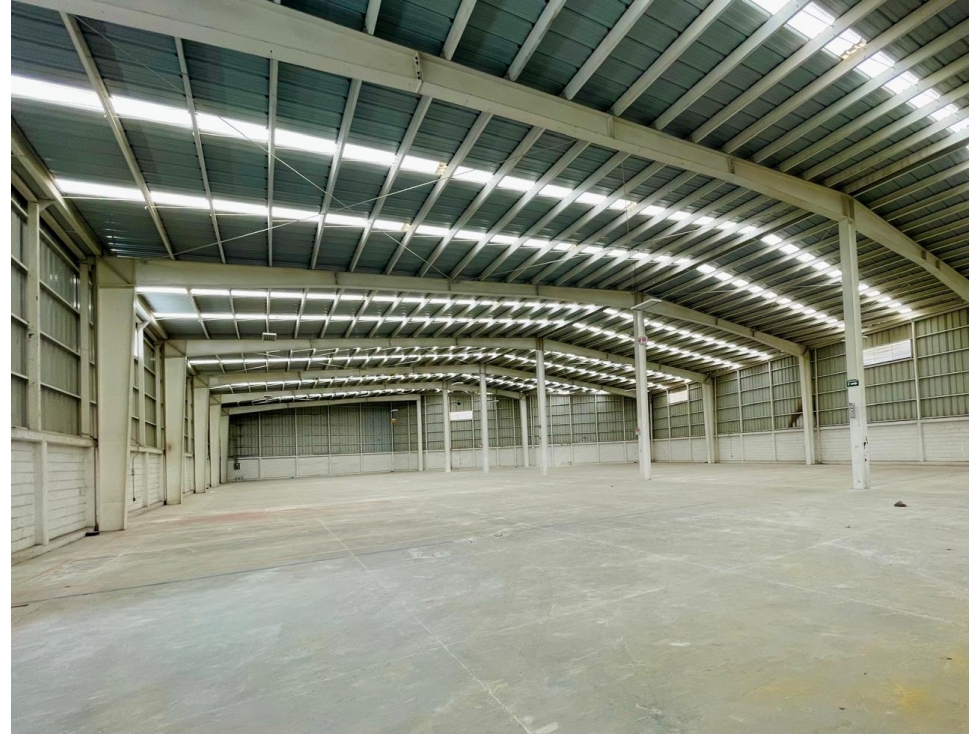 BODEGA COMERCIAL EN RENTA EN SAN JUAN DEL RIO QUERETARO - 2