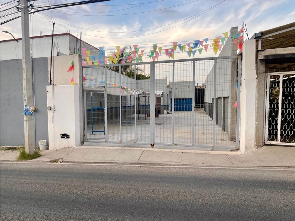 BODEGA COMERCIAL EN VENTA EN SAN JUAN DEL RIO QUERETARO - 1