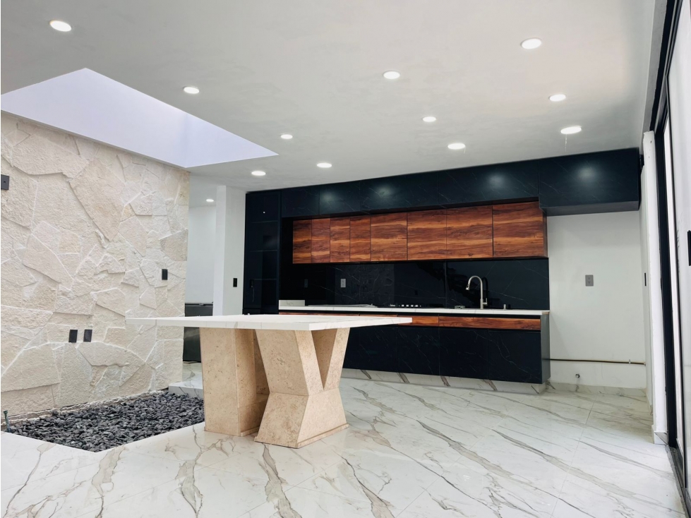 CASA EN VENTA EN SAN JUAN DEL RIO, QUERETARO — foto 2