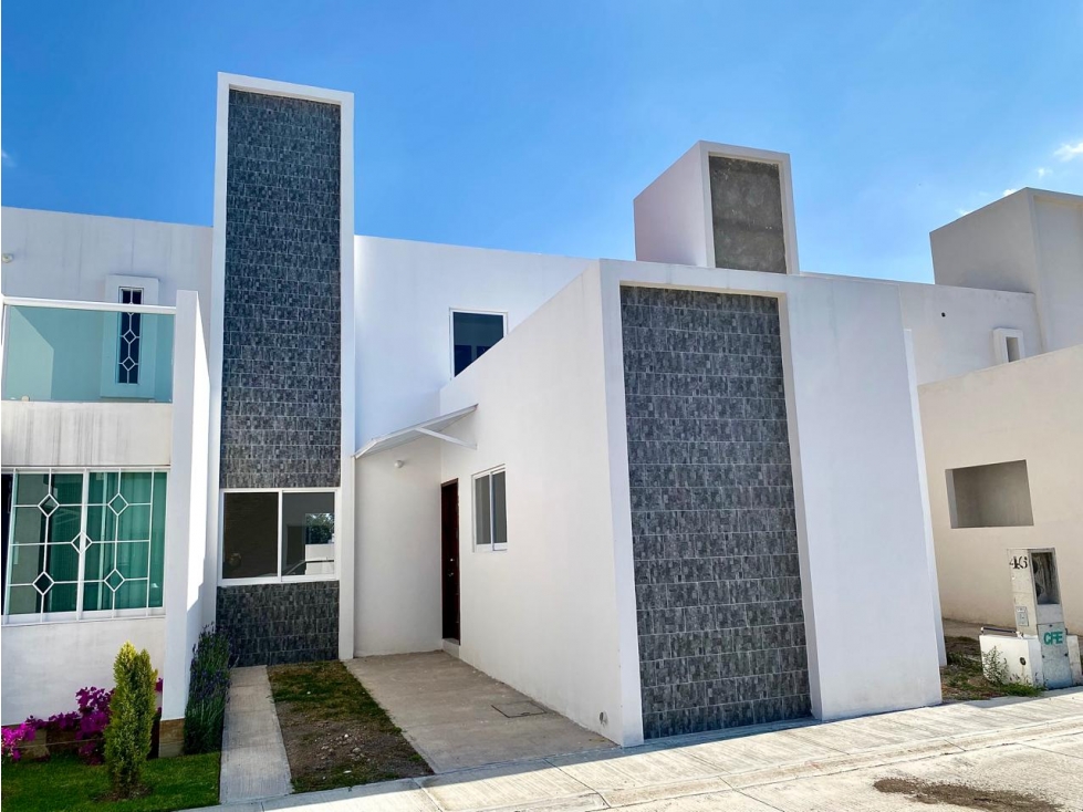 CASA EN VENTA EN SAN JUAN DEL RIO QUERETARO