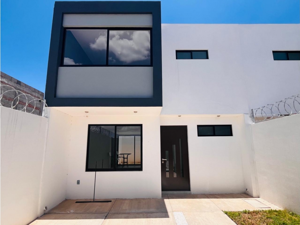 CASA EN VENTA, SAN JUAN DEL RIO, QUERETARO — foto 2