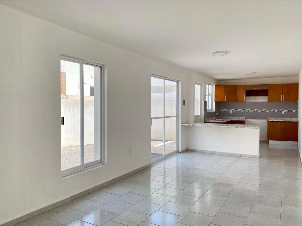 CASA EN VENTA EN SAN JUAN DEL RIO QUERETARO — foto 2