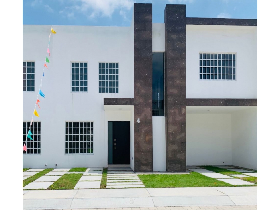 CASA EN VENTA EN SAN JUAN DEL RIO, QUERETARO