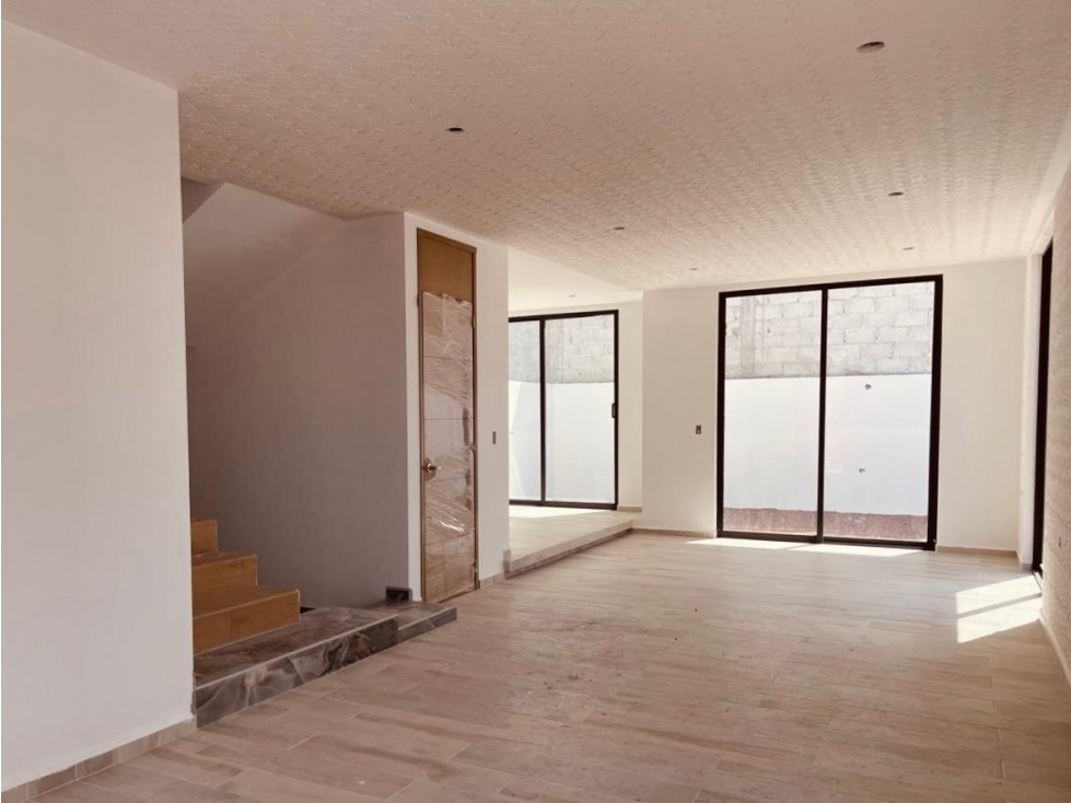 CASA EN VENTA EN SAN JUAN DEL RIO, QUERETARO — foto 3