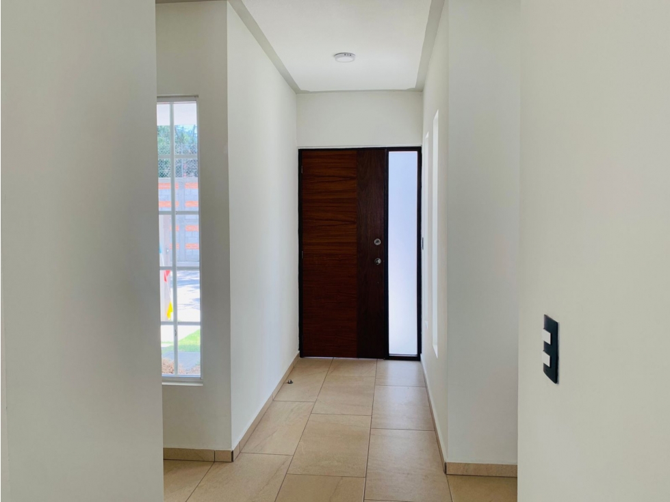 CASA EN VENTA EN SAN JUAN DEL RIO, QUERETARO — foto 2