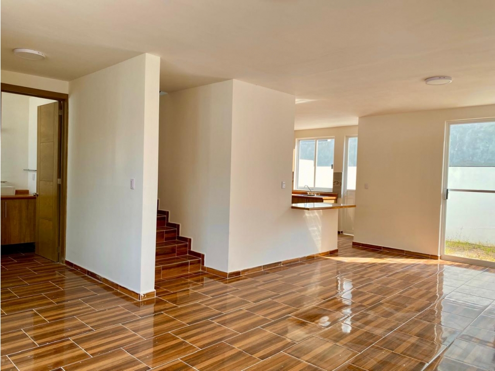 CASA EN VENTA EN SAN JUAN DEL RIO QUERETARO — foto 2